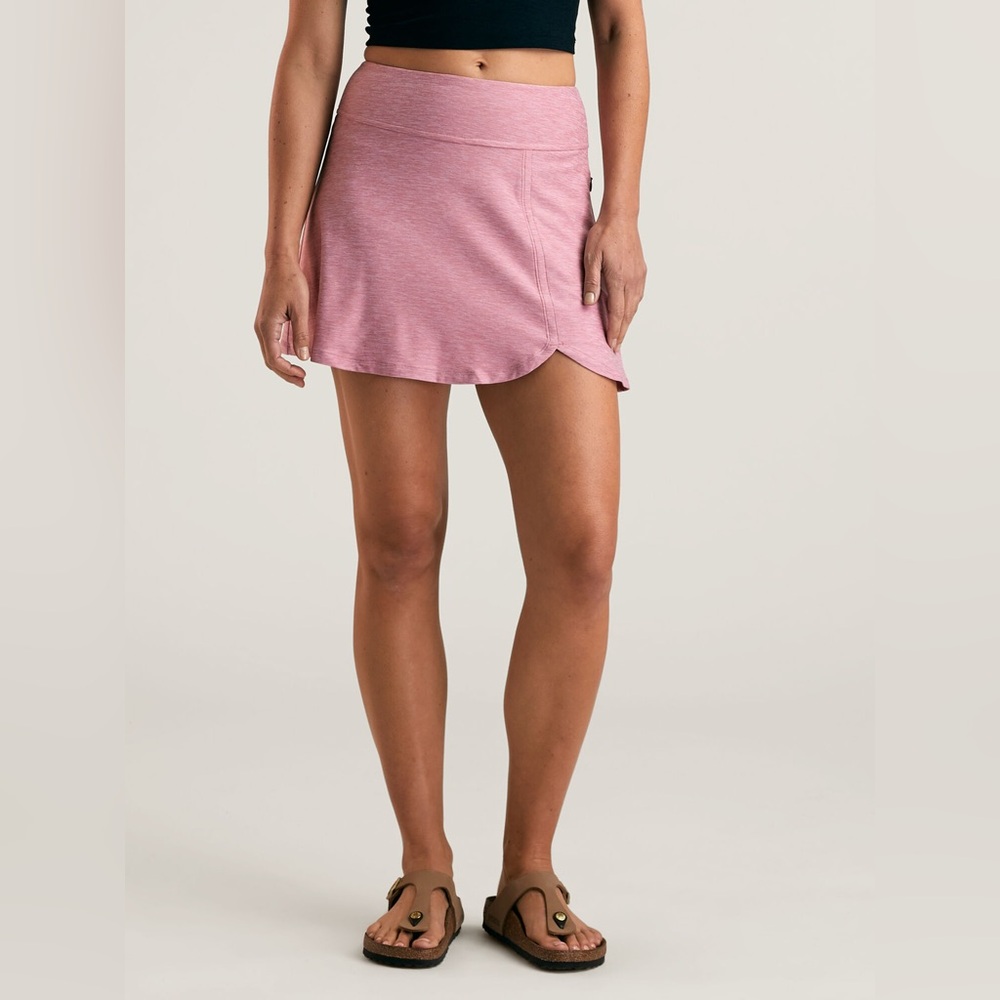 NWT TITLE NINE Flora Skirt